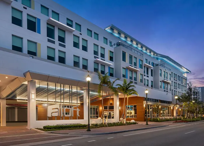 Hotel with Tennis: Aloft Delray Beach
